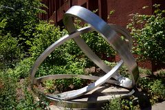 17-5 NYU Native Woodland Garden With Sculpture By Arthur Carter And Bobst Library 70 Washington Square South New York Washington Square Park